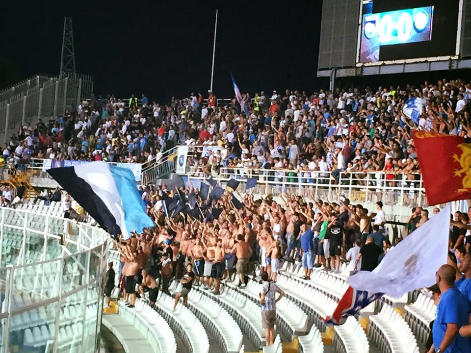 IL TIFO ORGANIZZATO A PESCARA – Dalla Curva a “Tutto lo Stadio