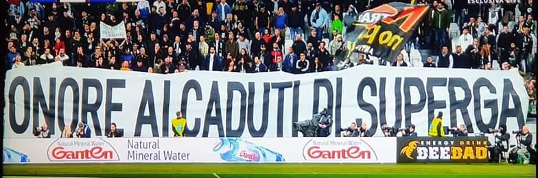 onore ai caduti di superga